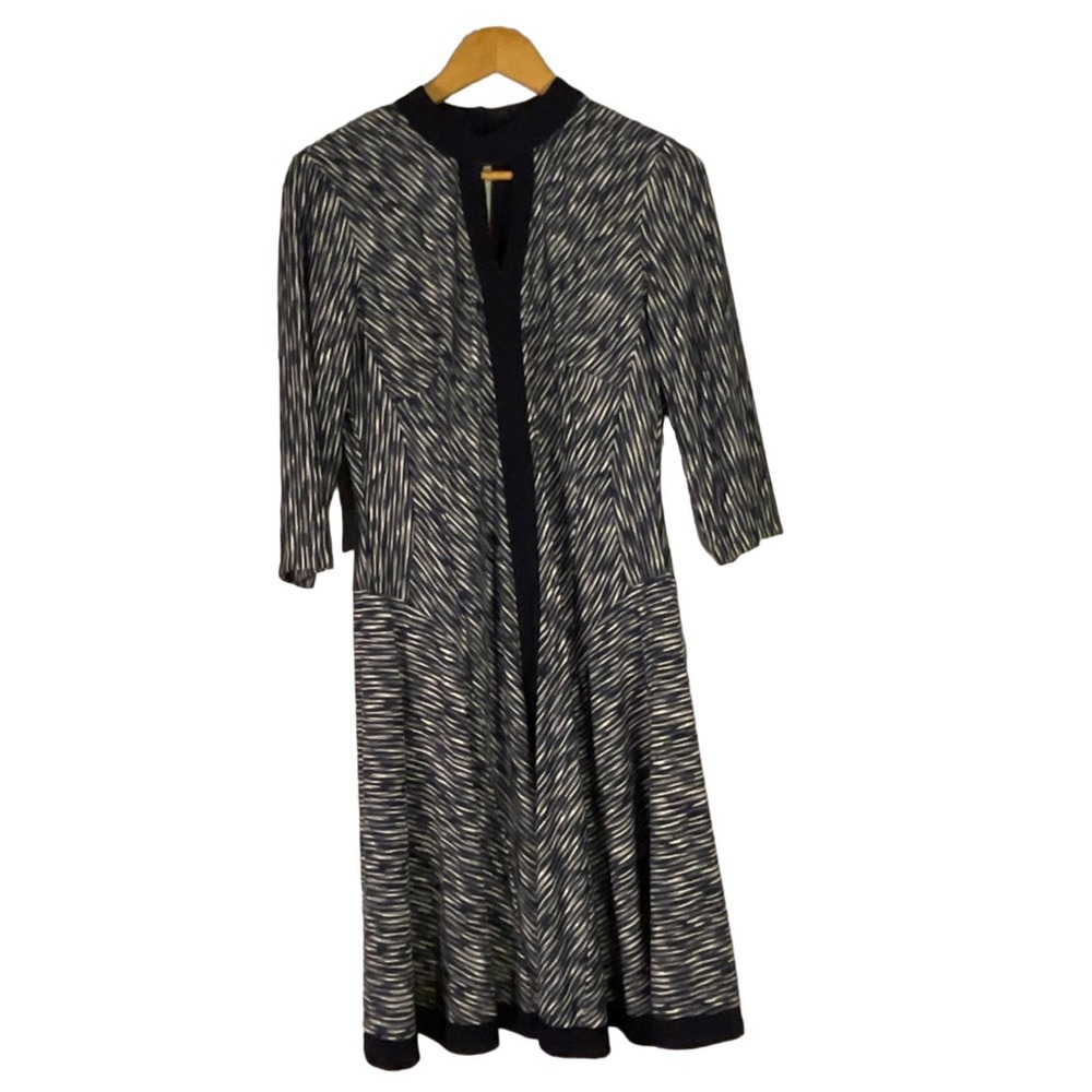 ChrisMcLaughlin Fit and Flare Knee Length Navy White Dress Size 12 NEW